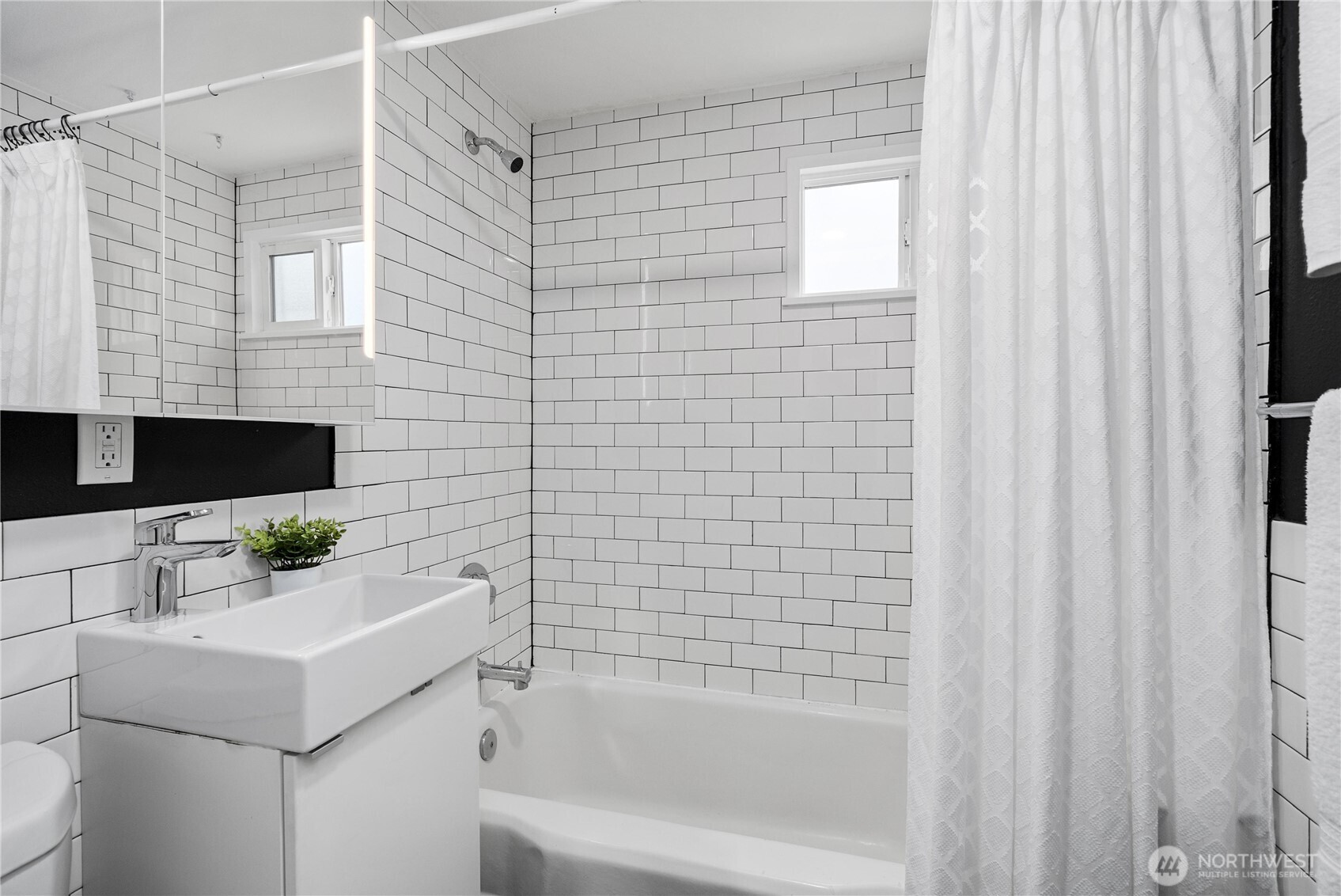 7315 South 115th Street Seattle, WA 98178 - Photo 25 of 36