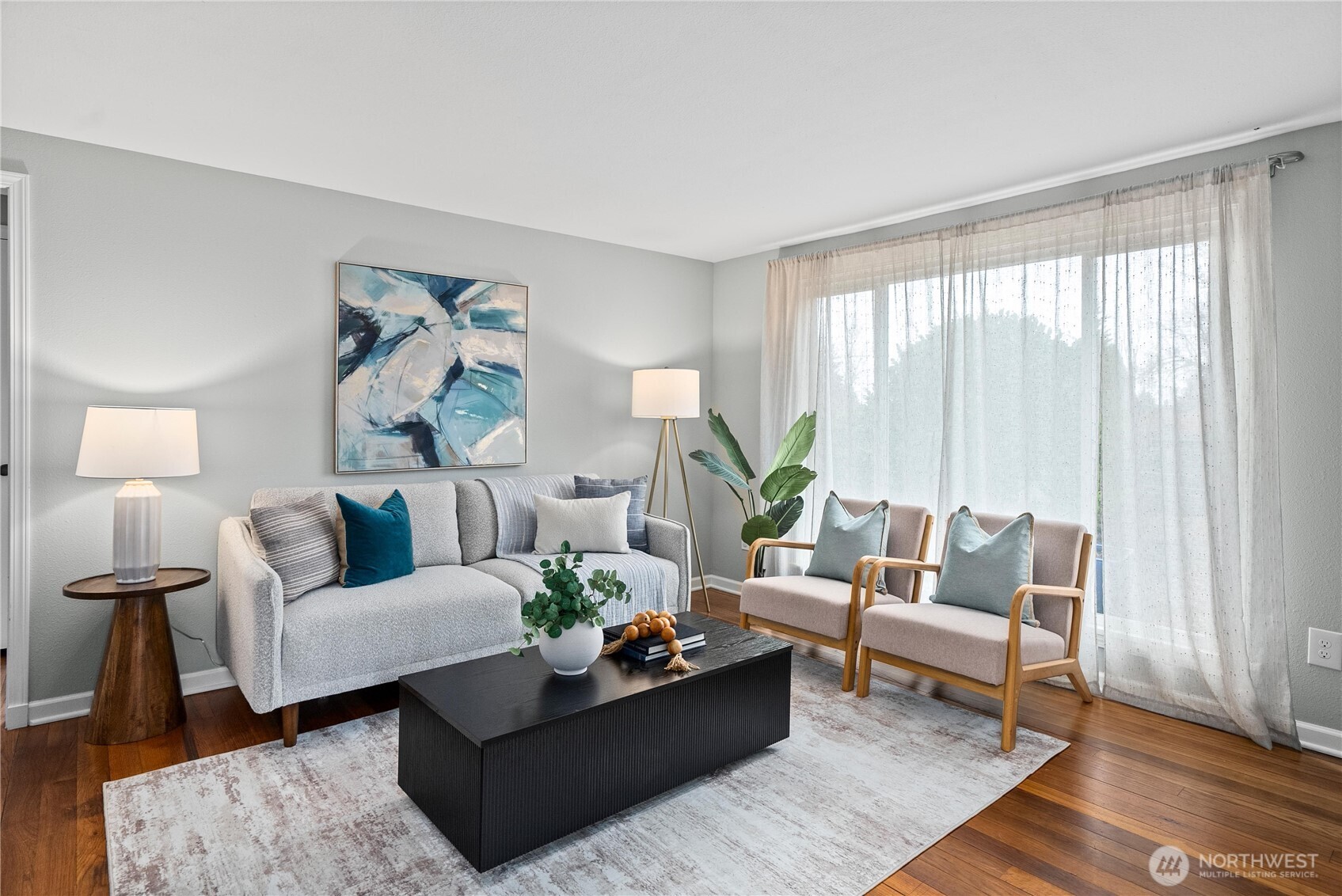 7315 South 115th Street Seattle, WA 98178 - Photo 4 of 36