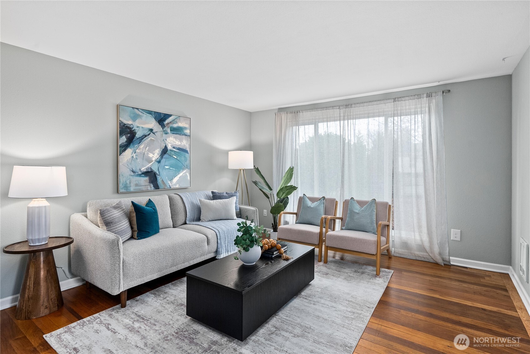 7315 South 115th Street Seattle, WA 98178 - Photo 5 of 36