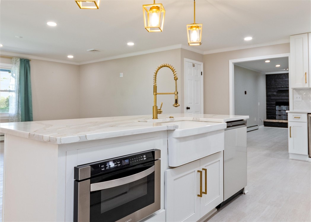 257 Fairport Road Pittsford, NY 14445 - Photo 19 of 50