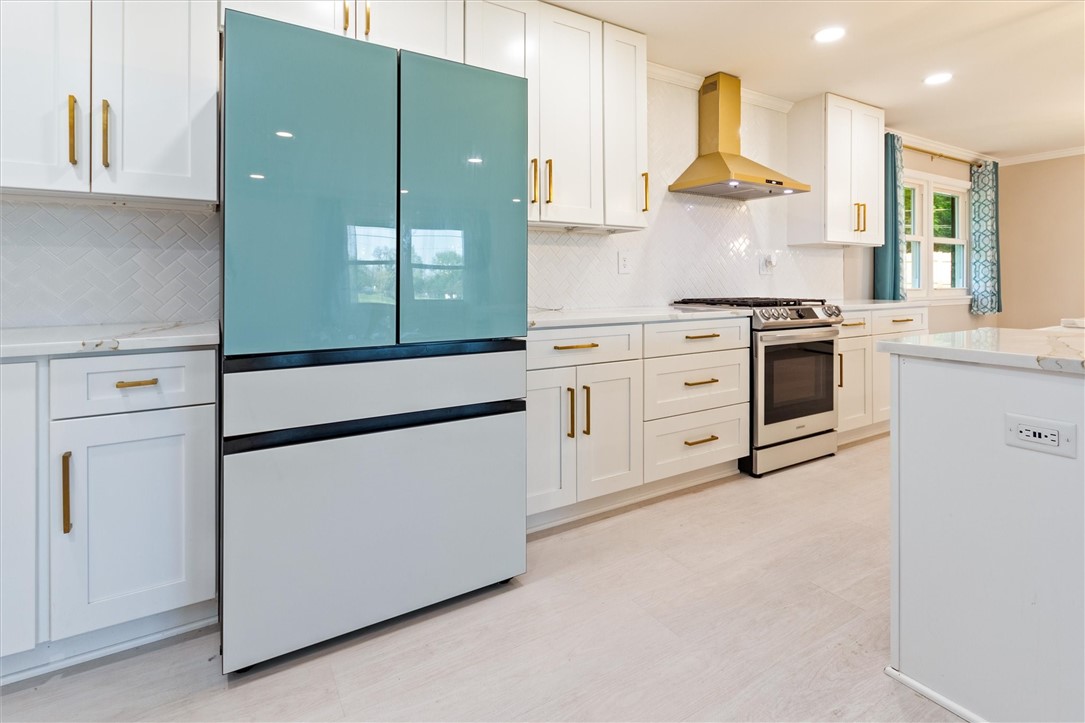 257 Fairport Road Pittsford, NY 14445 - Photo 21 of 50