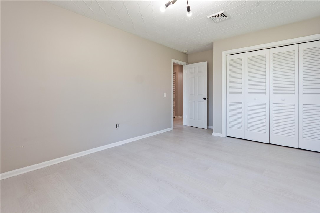 257 Fairport Road Pittsford, NY 14445 - Photo 25 of 50