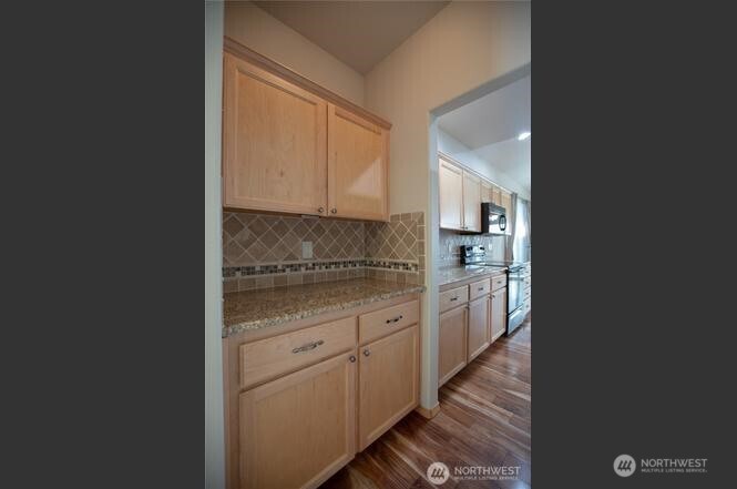 6949 Stone Street Southeast Olympia, WA 98513 - Photo 3 of 11