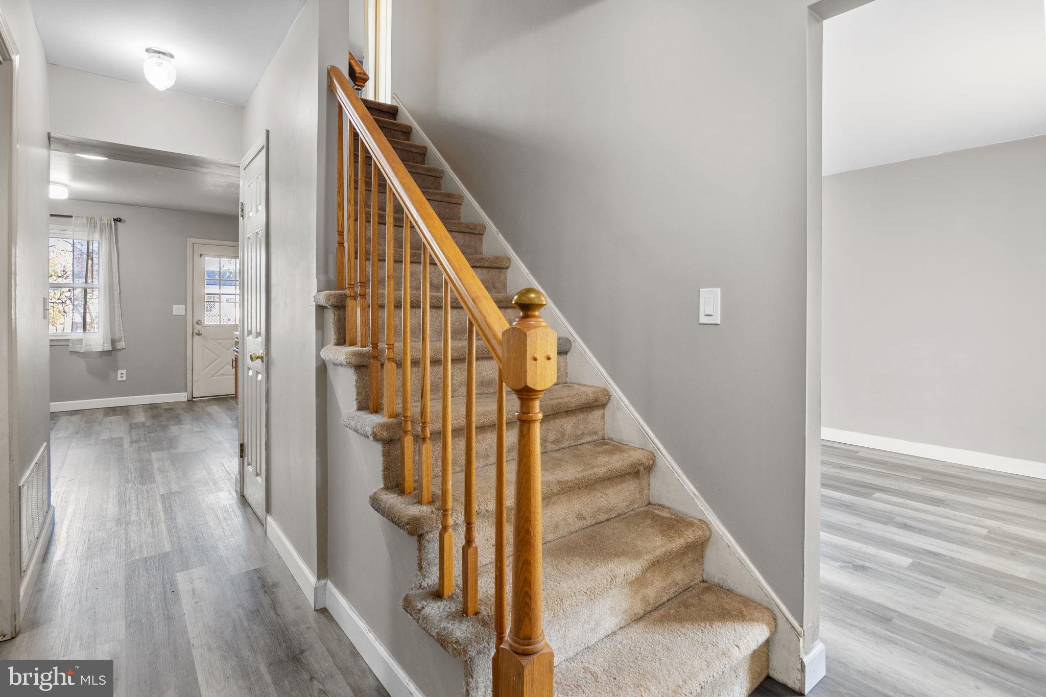 1113 Columbus Road Burlington, NJ 08016 - Photo 4 of 28