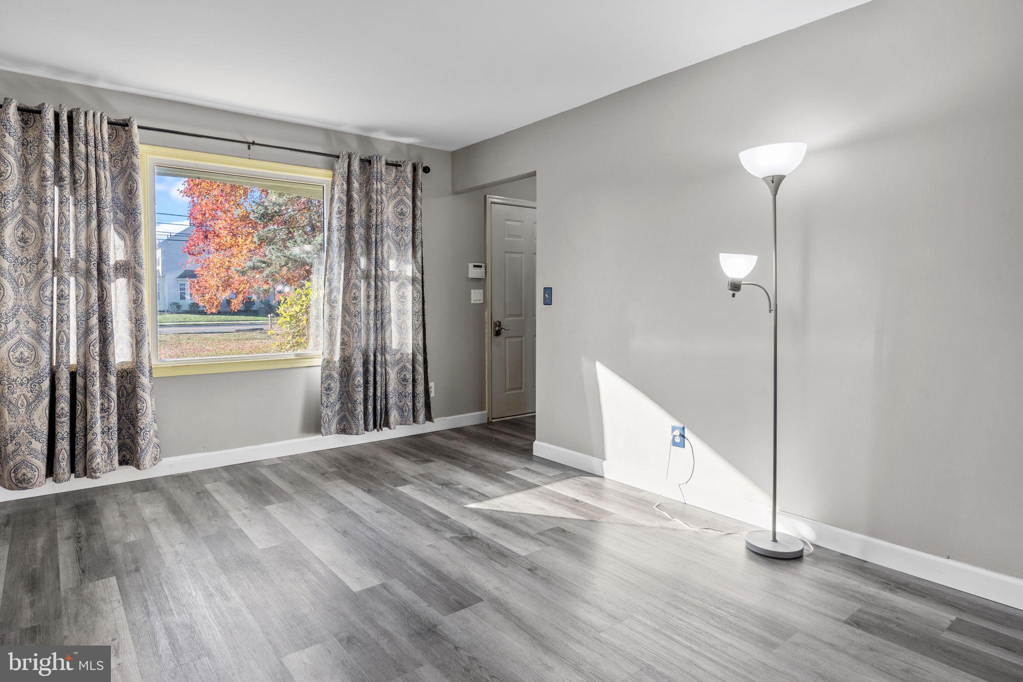 1113 Columbus Road Burlington, NJ 08016 - Photo 7 of 28