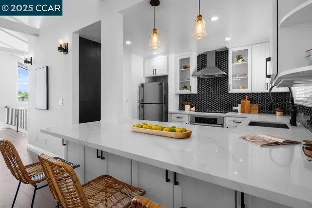 $795,000 | 855 Portola Avenue, Alameda, CA 94501