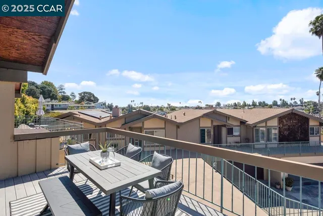 $795,000 | 855 Portola Avenue, Alameda, CA 94501