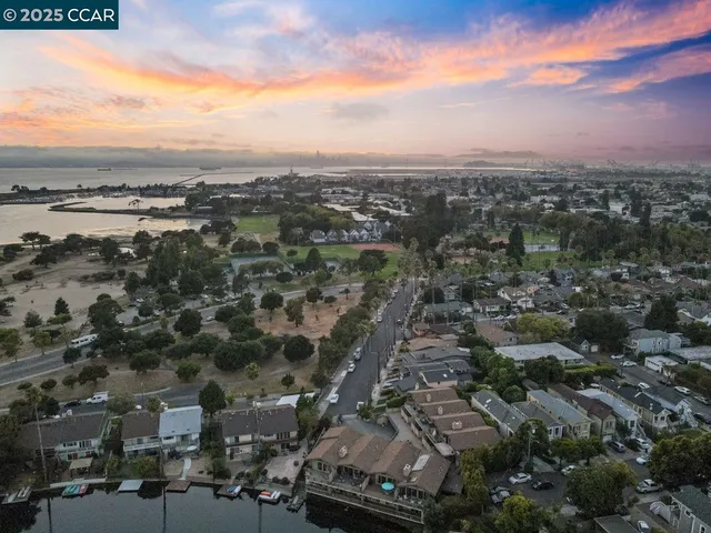 $795,000 | 855 Portola Avenue, Alameda, CA 94501