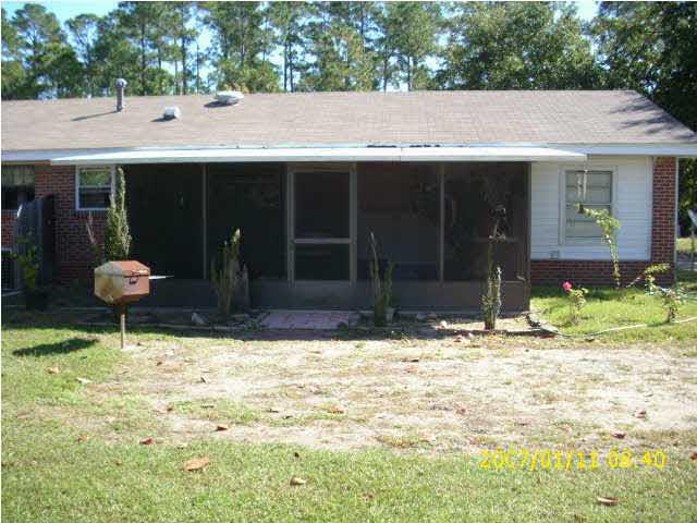 3333 Robinson Point Road Milton, FL 32583 - Photo 9 of 15 SCREENED PORCH