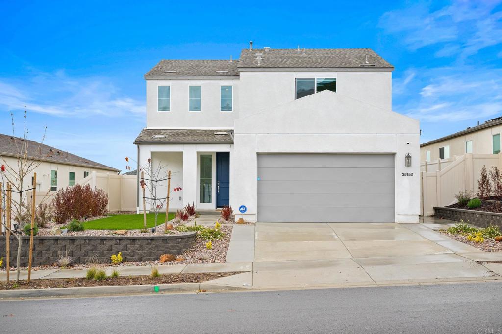 35152 Citrus Lane Fallbrook, CA 92028 - Photo 1 of 34 front view of a house with a outdoor