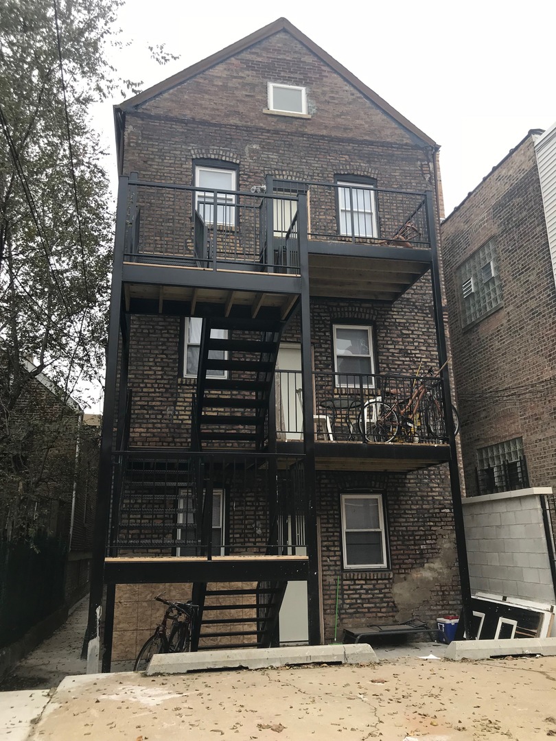 2824 West Cermak Road Chicago, IL 60623 - Photo 3 of 15