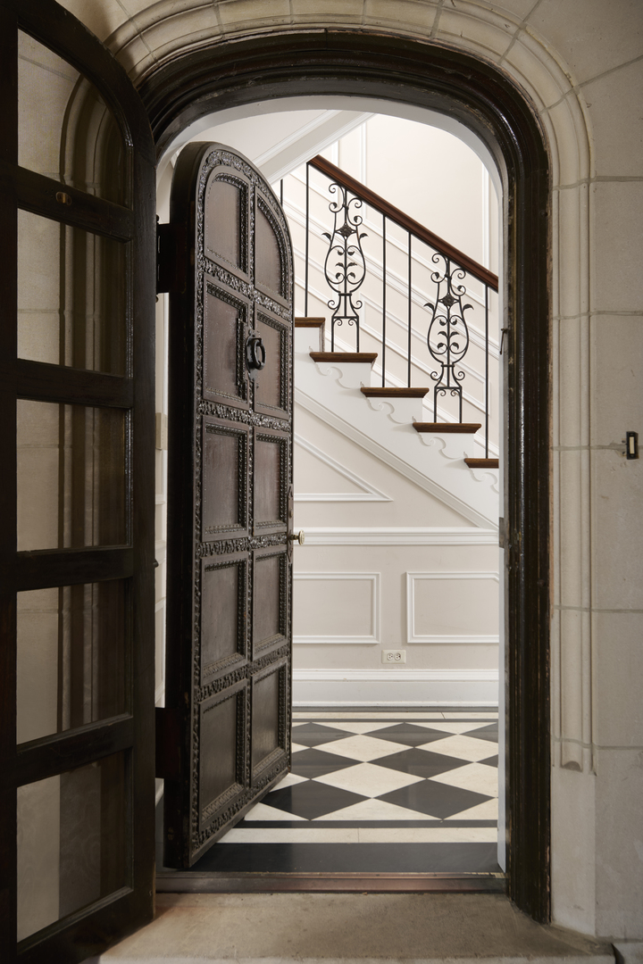 2122 West Hopkins Place Chicago, IL 60643 - Photo 6 of 36