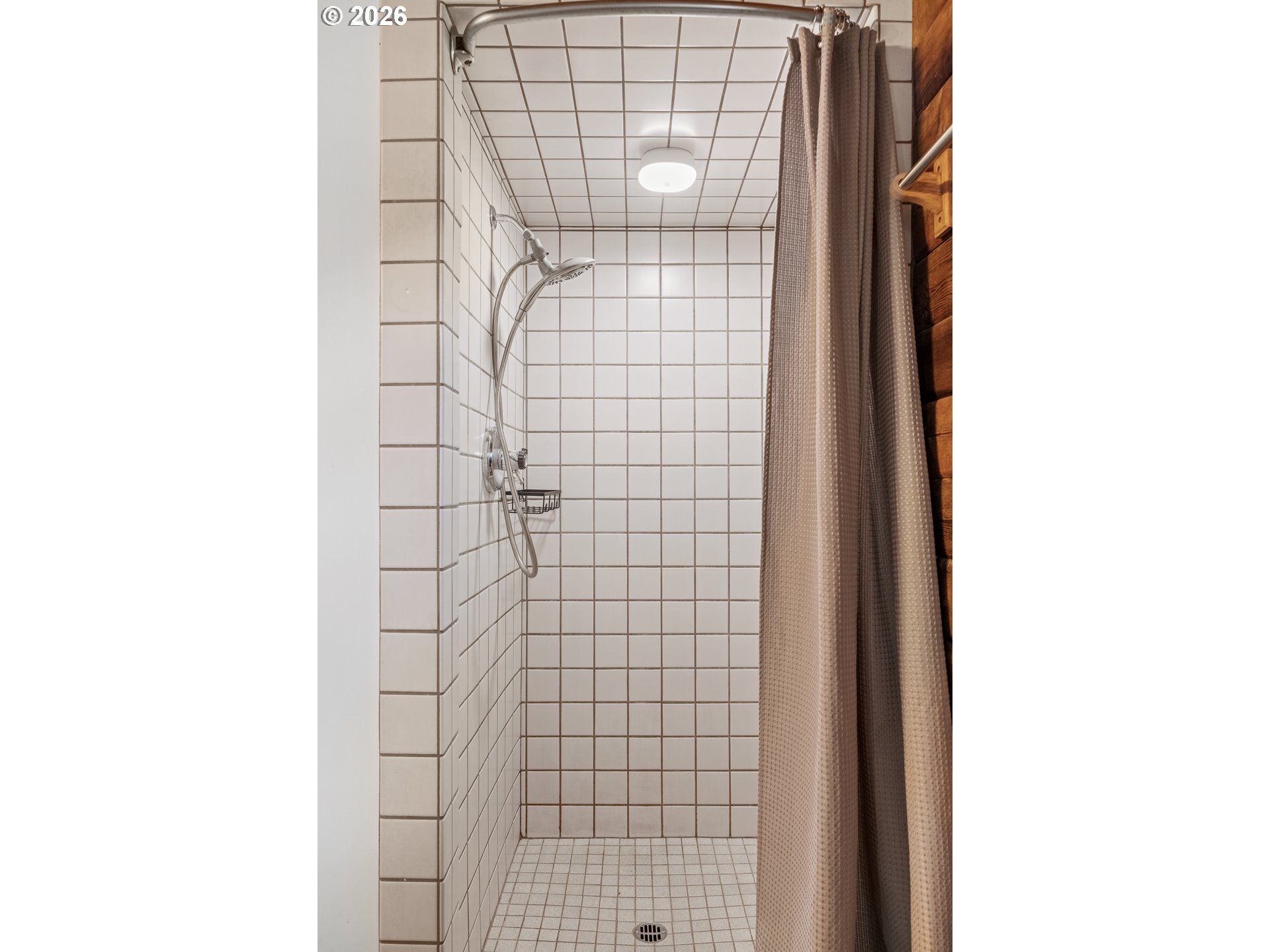 1250 North 3rd Avenue Powers, OR 97466 - Photo 26 of 48 a bathroom with a shower