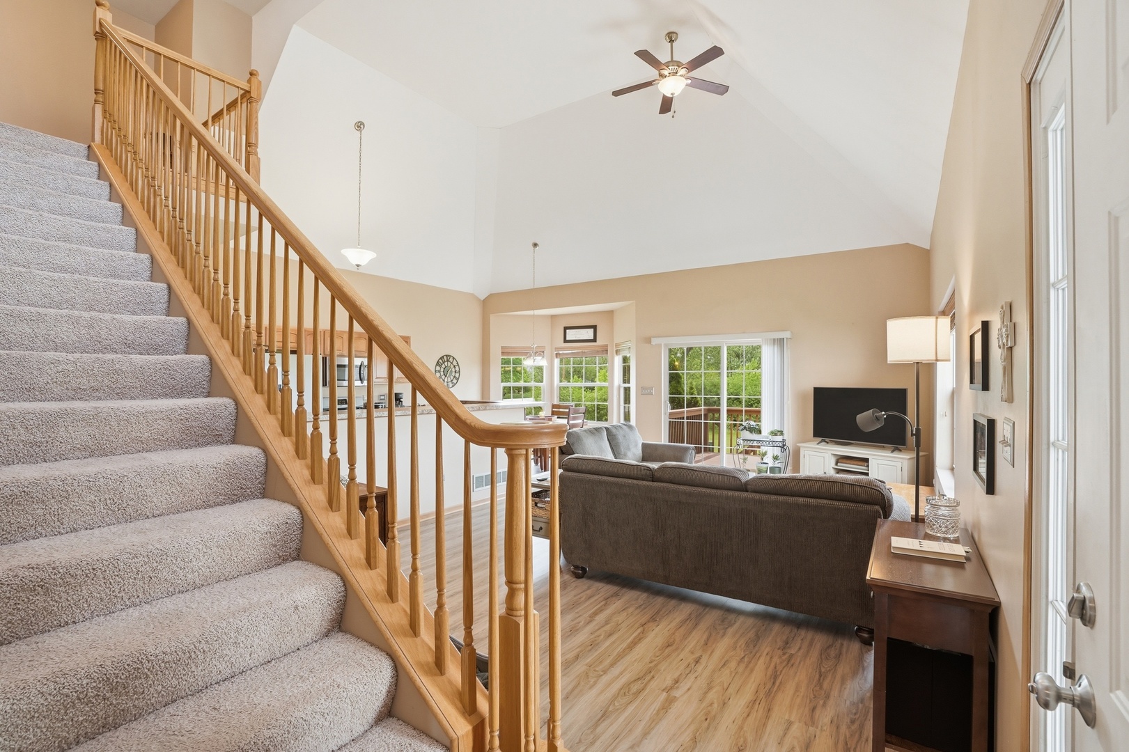 246 Sunset Boulevard Beecher, IL 60401 - Photo 9 of 36