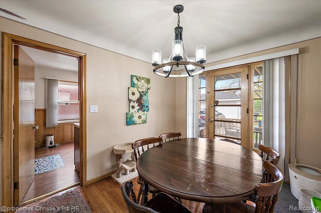 2180 Vernier Road Grosse Pointe, MI 48236 - Photo 13 of 24