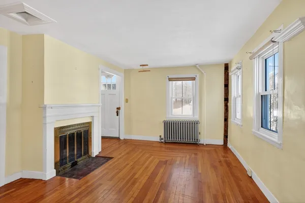 $525,000 | 26 Mechanic Street, Holliston, MA 01746