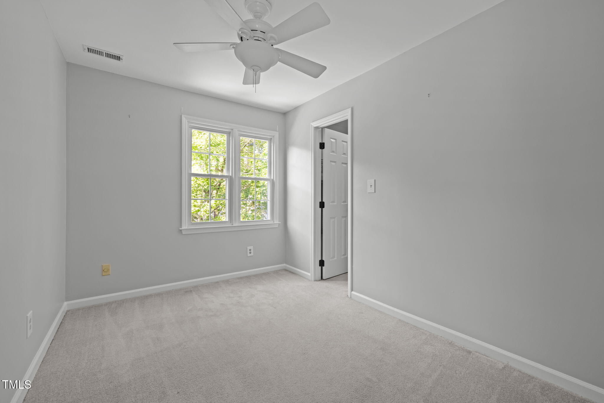 5609 Crooked Stick Trail Raleigh, NC 27612 - Photo 38 of 55 13-web-or-mls-5Z8A5311