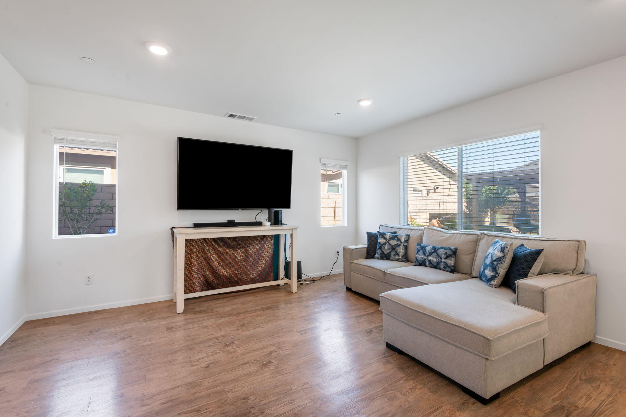 67390 Rio Naches Road Cathedral City, CA 92234 - Photo 6 of 50 7-web-or-mls-06