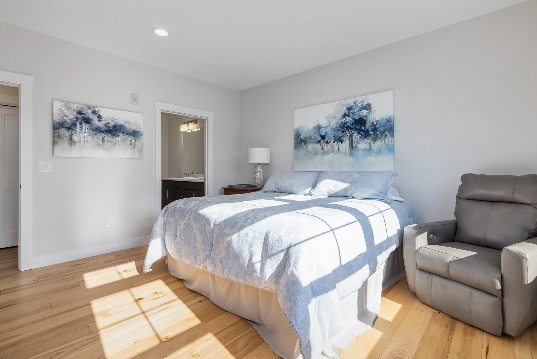 2075 Lafayette Road, Unit B33 Portsmouth, NH 03801 - Photo 23 of 39