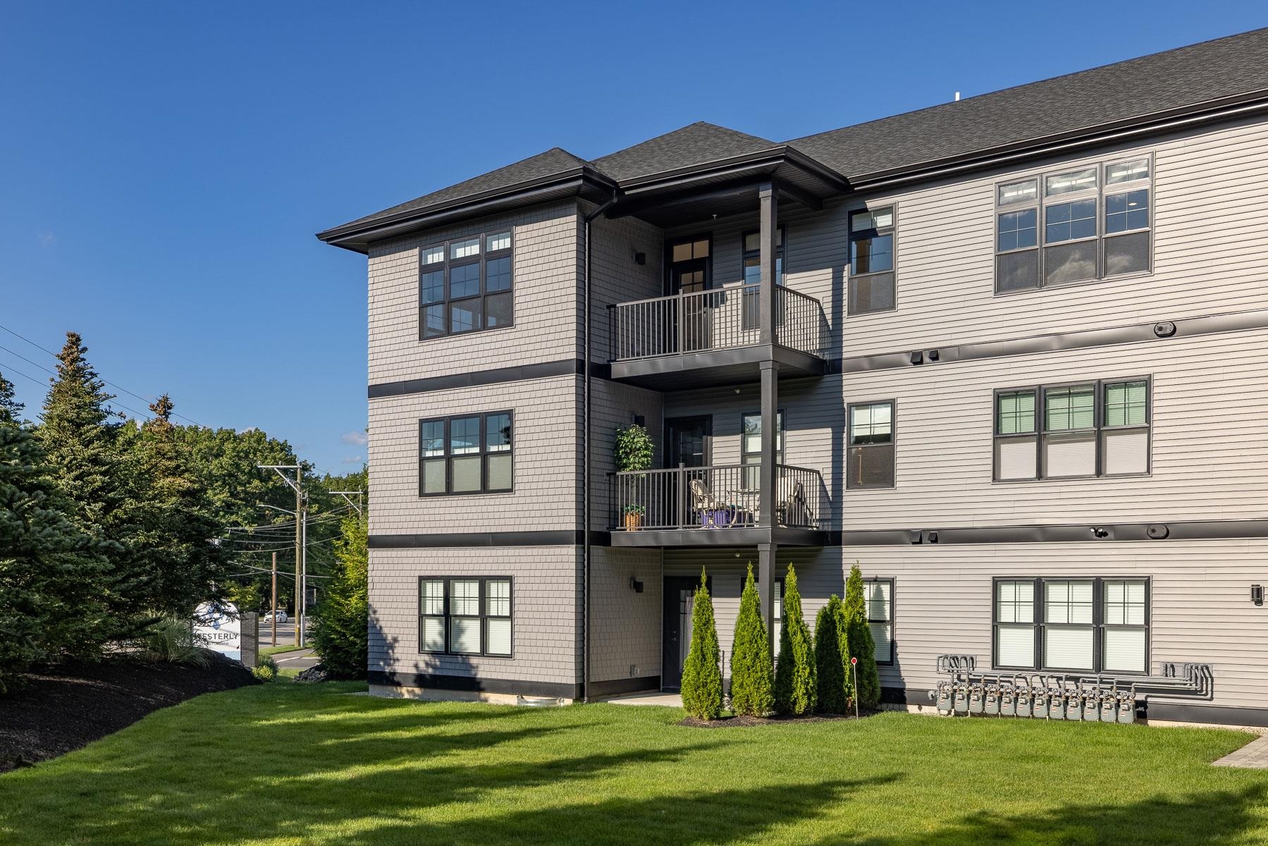 2075 Lafayette Road, Unit B33 Portsmouth, NH 03801 - Photo 35 of 39