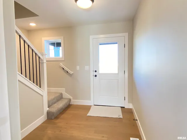 $452,900 | 304 Hodges Court, Chatham, IL 62629