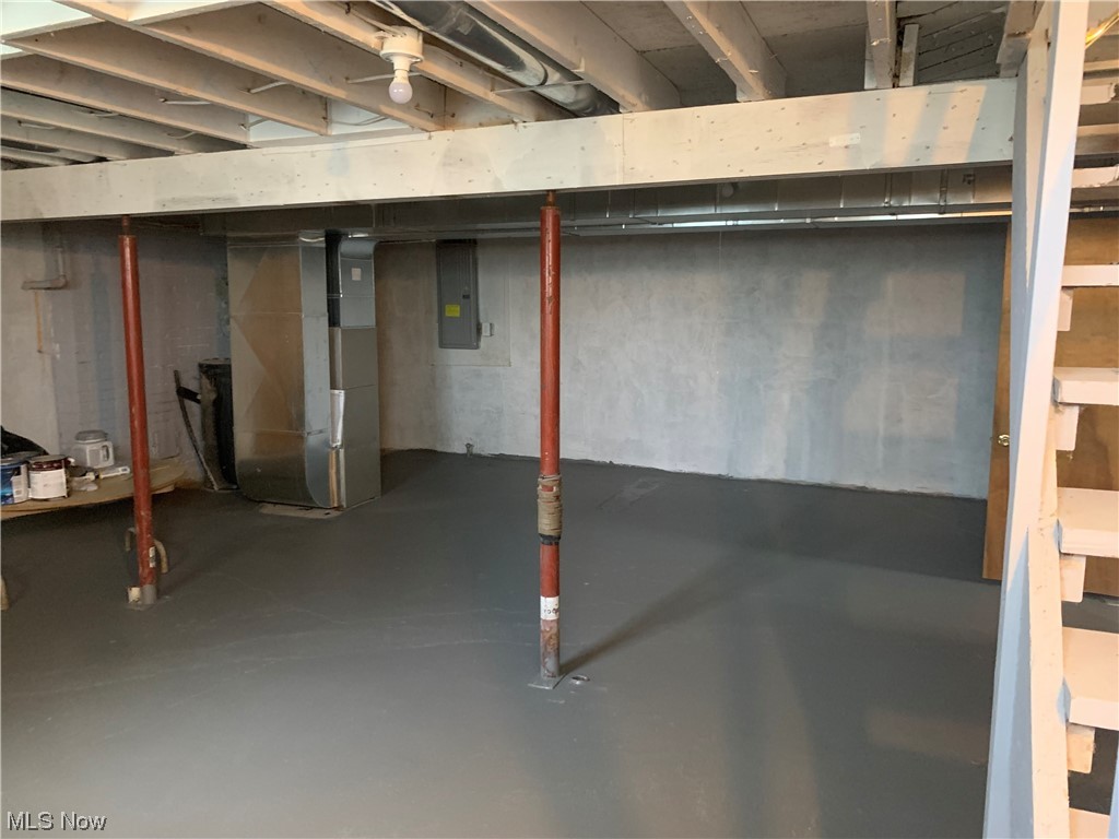 607 Killian Road Akron, OH 44319 - Photo 28 of 33 Full, unfinished basement