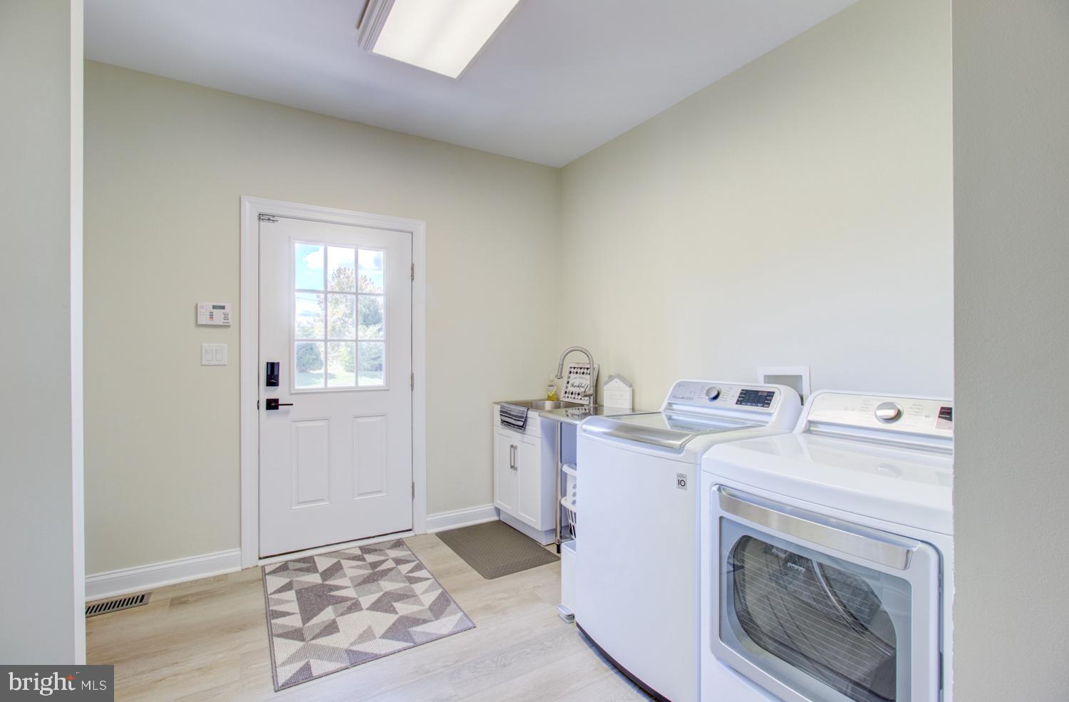392 Old York Road Hamilton, NJ 08620 - Photo 37 of 66 Gallery Image 37