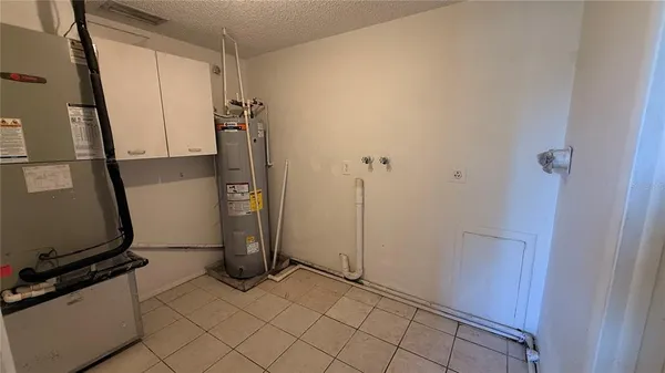 $1,800 | 2658 61st Avenue North, St. Petersburg, FL 33714