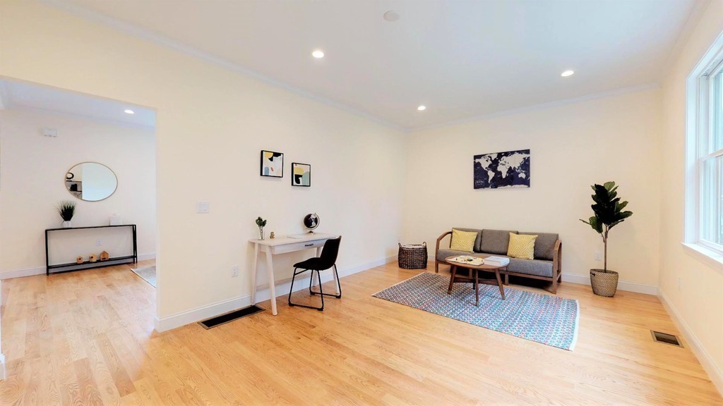 29 Arborview Road Boston, MA 02130 - Photo 5 of 19 Gallery Image 5