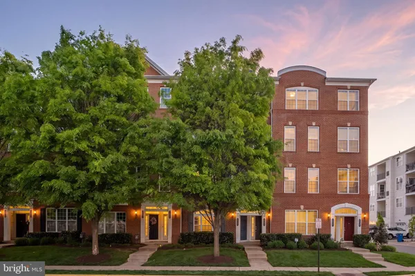 $519,000 | 23485 Buckland Farm Terrace, Ashburn, VA 20148