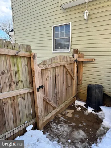 $349,900 | 8332 Mauzy Square, Marshall, VA 20115