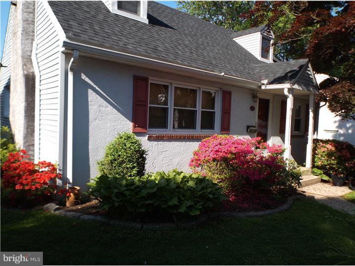 114 Greenhill Road Springfield, PA 19064 - Photo 2 of 25
