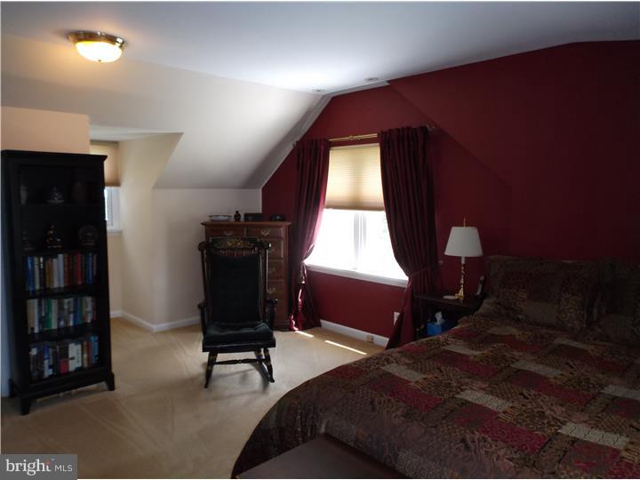 114 Greenhill Road Springfield, PA 19064 - Photo 17 of 25