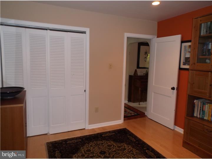 114 Greenhill Road Springfield, PA 19064 - Photo 7 of 25