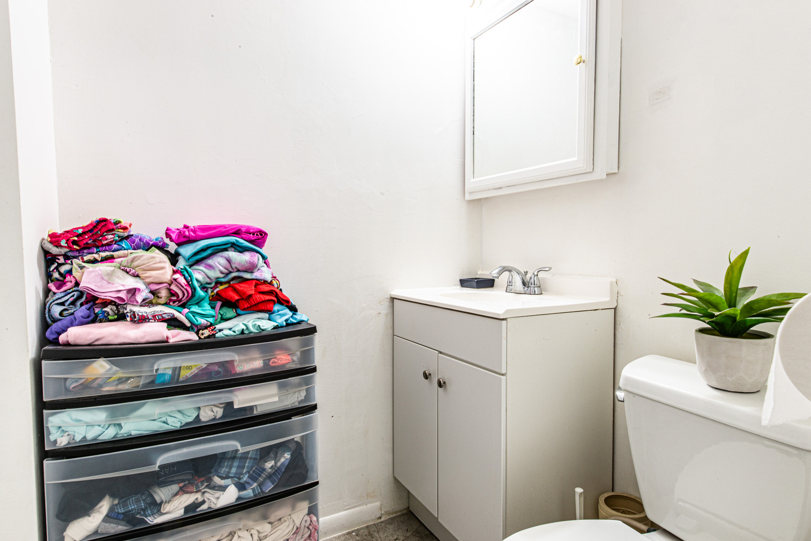 300 South Roselle Road, Unit 221 Schaumburg, IL 60193 - Photo 21 of 31 Gallery Image 21