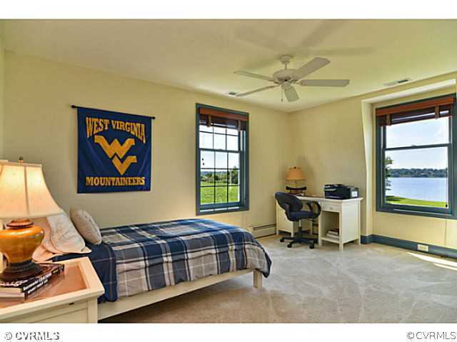 17001 Sandy Point Road Charles City, VA 23030 - Photo 20 of 24 Gallery Image 20