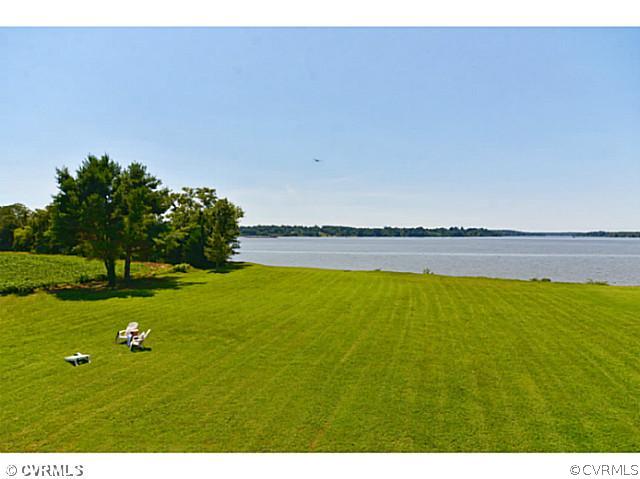 17001 Sandy Point Road Charles City, VA 23030 - Photo 23 of 24 Gallery Image 23