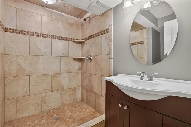 $444,900 | 21155 West 125th Terrace, Olathe, KS 66061