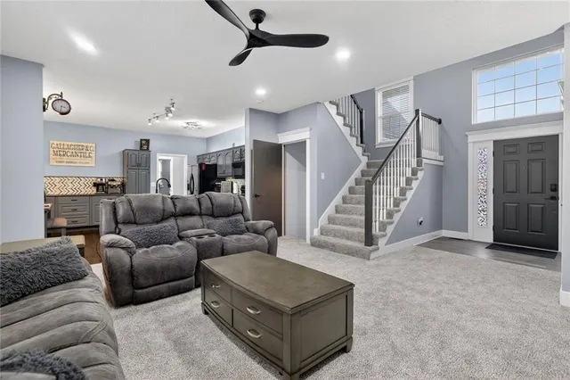 $444,900 | 21155 West 125th Terrace, Olathe, KS 66061