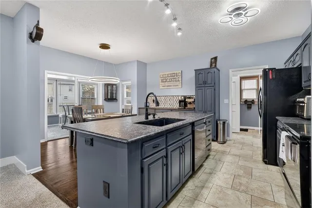 $444,900 | 21155 West 125th Terrace, Olathe, KS 66061