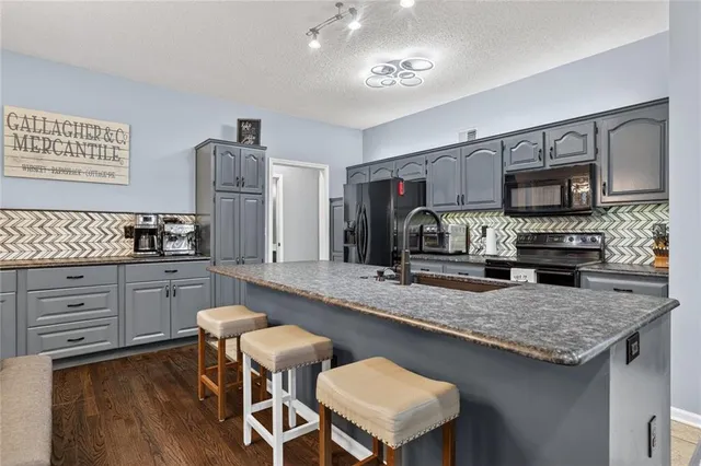 $444,900 | 21155 West 125th Terrace, Olathe, KS 66061