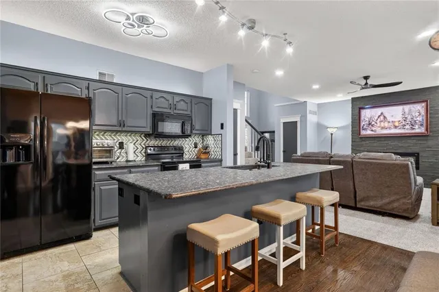 $444,900 | 21155 West 125th Terrace, Olathe, KS 66061