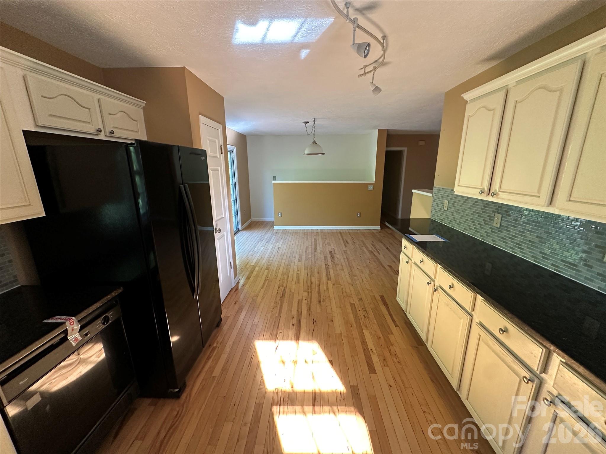 126 Ridgeline Road Clyde, NC 28721 - Photo 10 of 22
