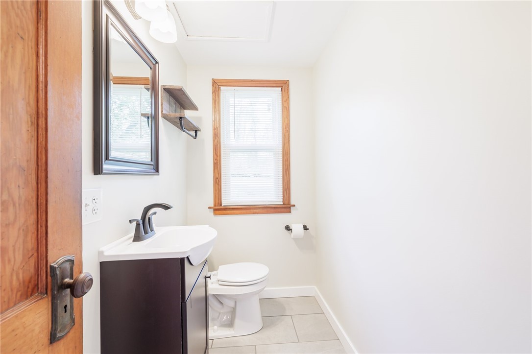 7241 Valentown Road Victor, NY 14564 - Photo 4 of 29