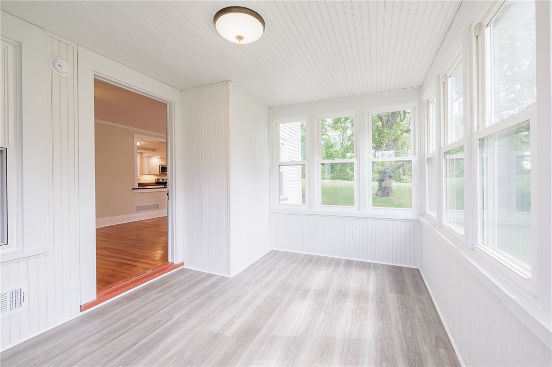 7241 Valentown Road Victor, NY 14564 - Photo 10 of 29