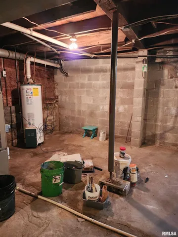 $71,070 | 531 East Beardstown Street, Virginia, IL 62691