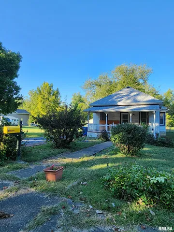 $71,070 | 531 East Beardstown Street, Virginia, IL 62691