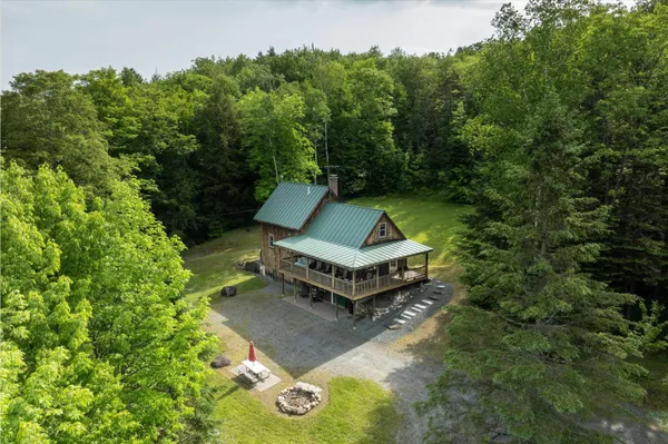 $599,000 | 246 Old City Falls Road, Strafford, VT 05072