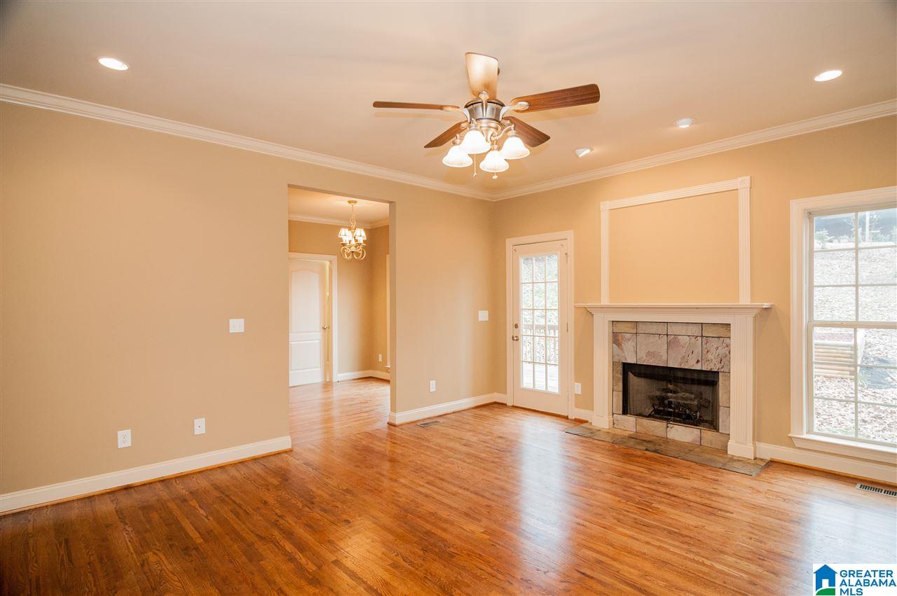 308 Timber Rdg Trail Alabaster, AL 35007 - Photo 3 of 34 Gallery Image 3