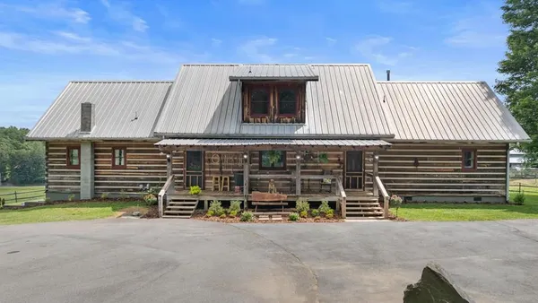 $1,200,000 | 102 Cross Creek Lane, Warne, NC 28909